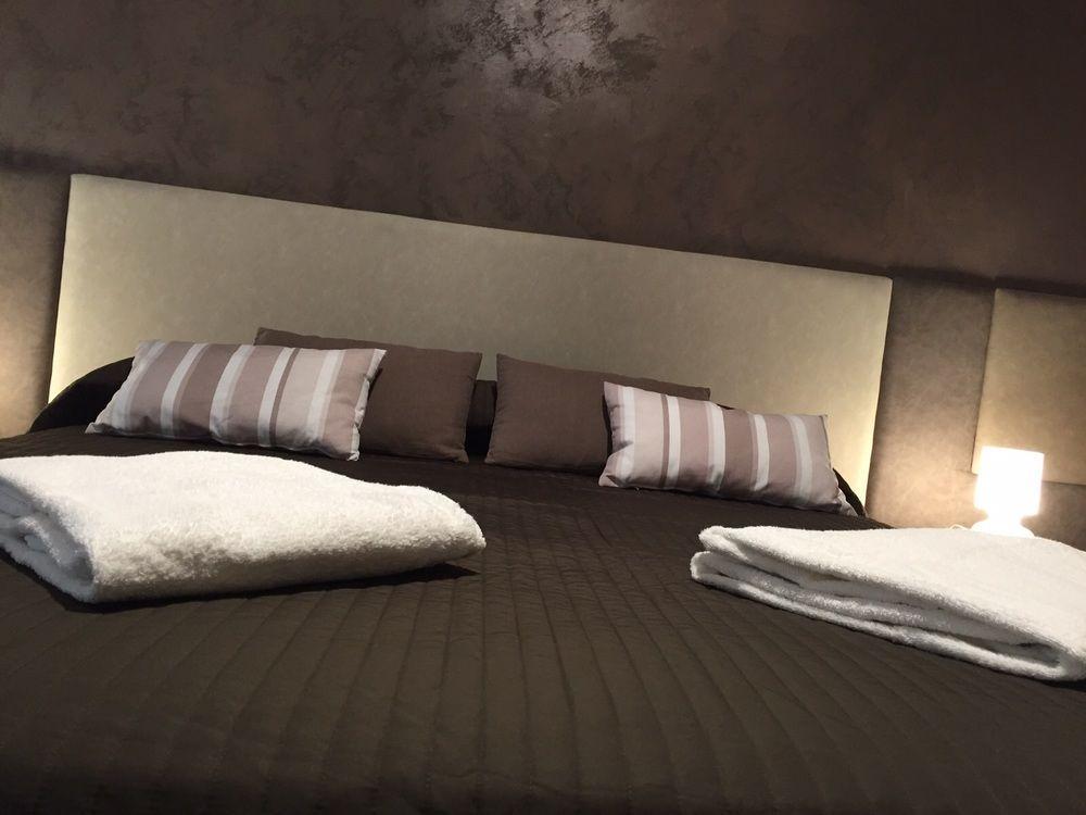 Dormi A Roma Bed & Breakfast Exterior photo